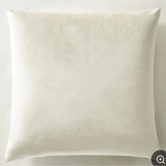 Z Gallerie Modern Silver, black, ivory 24”x24”pillow cover set of 2. - Picture 2 of 11